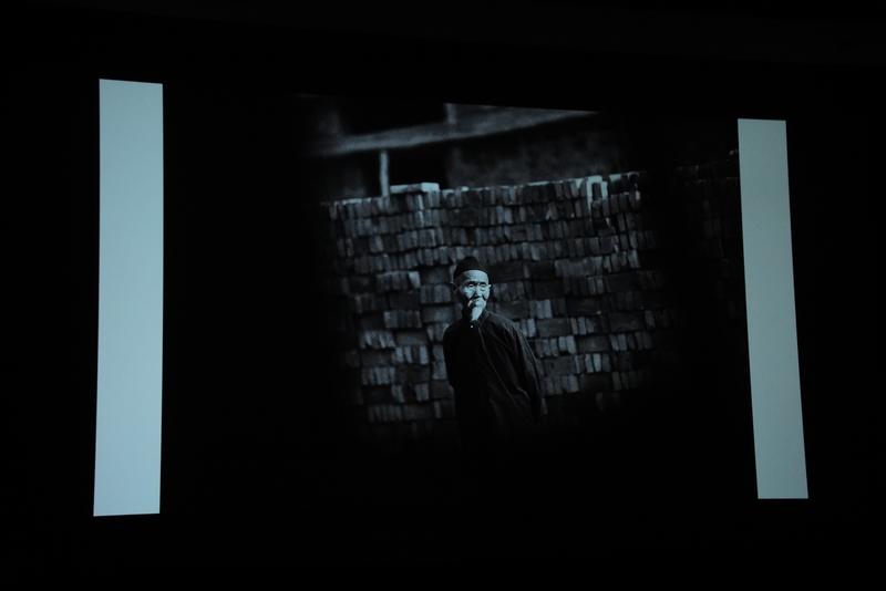 Swiss Art Talks: Daniel Schwartz  While the Fires Burn